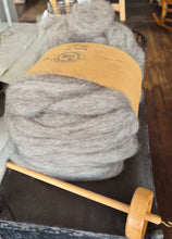 Romney Natural Colored Medium Gray - Great for Beginners