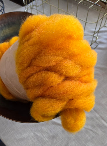 East Friesian x Blue Faced Leicester wool roving