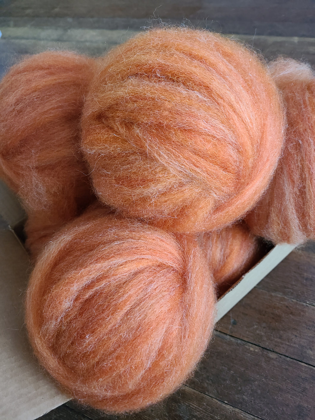 Orange Dyed in the Wool Signature Halsey Blend - Romney/Alpaca/Silk roving 4oz