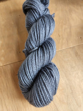 HALSEY - Romney/alpaca/silk  - Light Worsted Weight