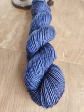 HALSEY - Romney/alpaca/silk  - Light Worsted Weight